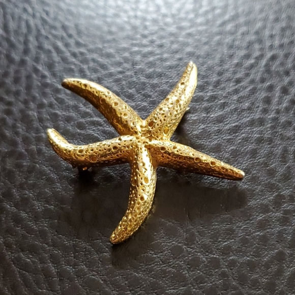 VTG starfish brooch - Picture 4 of 7